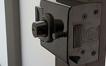 Upper Lock Hinge Replace